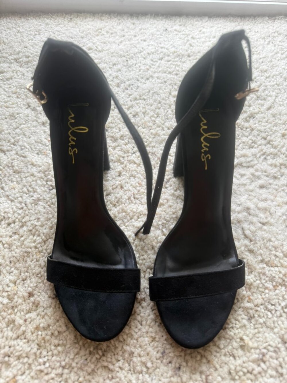 Lulu's Black Ankle Strap Block Heel Sandals Size 9